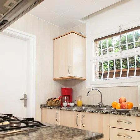 Rvapartaments Benelux Apartman *