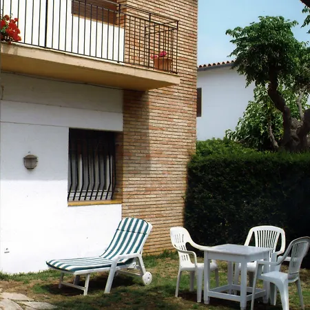 Rvapartaments Benelux Apartman *