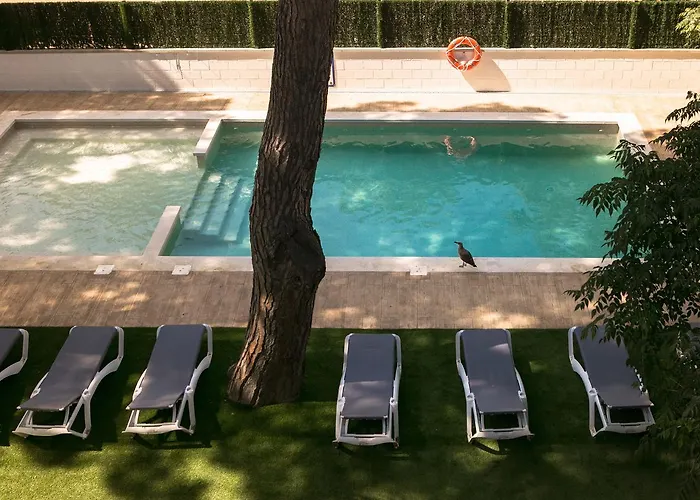 Rvapartaments Benelux * Castell-Platja d’Aro