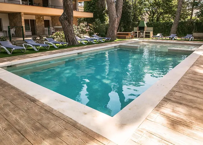 Rvapartaments Benelux * Platja d'Aro