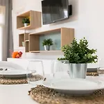 Rvapartaments Benelux Apartment
